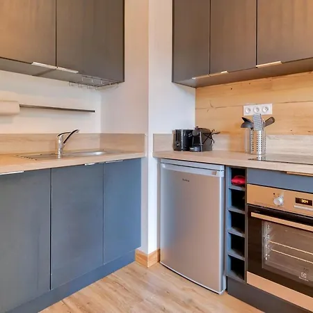 Apartment A 4, Decouverte De La Montagne - 80m Des Pistes Genos